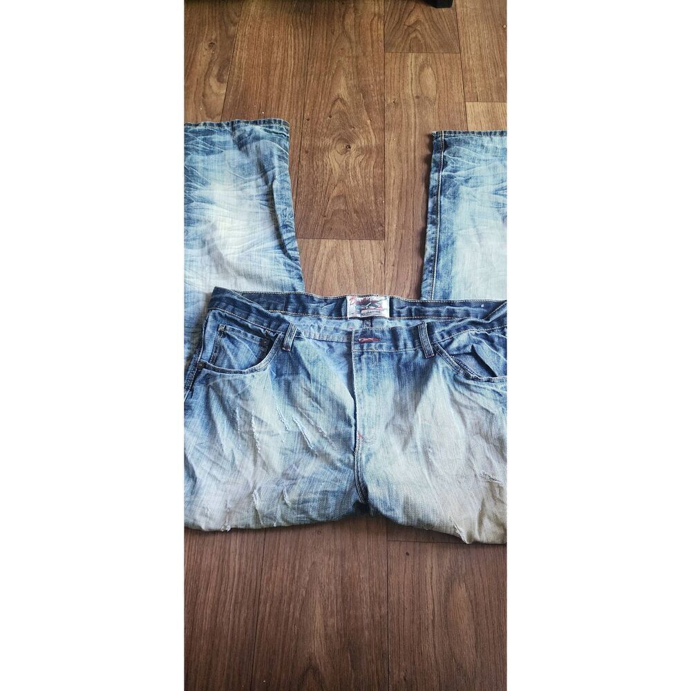 Decibel Distressed Jeans - Picture 4 of 8